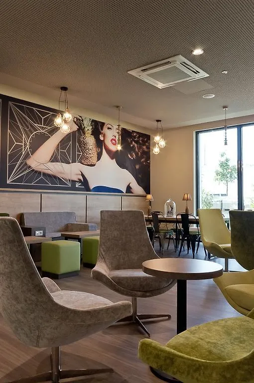 *** Hotel Super 8 By Wyndham Munich City North Allemagne